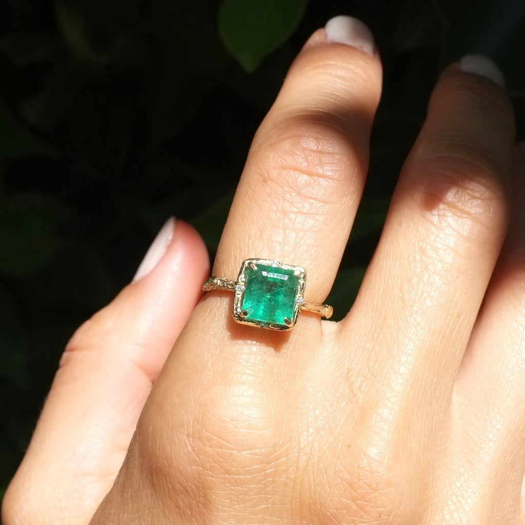 Emerald Square Ring