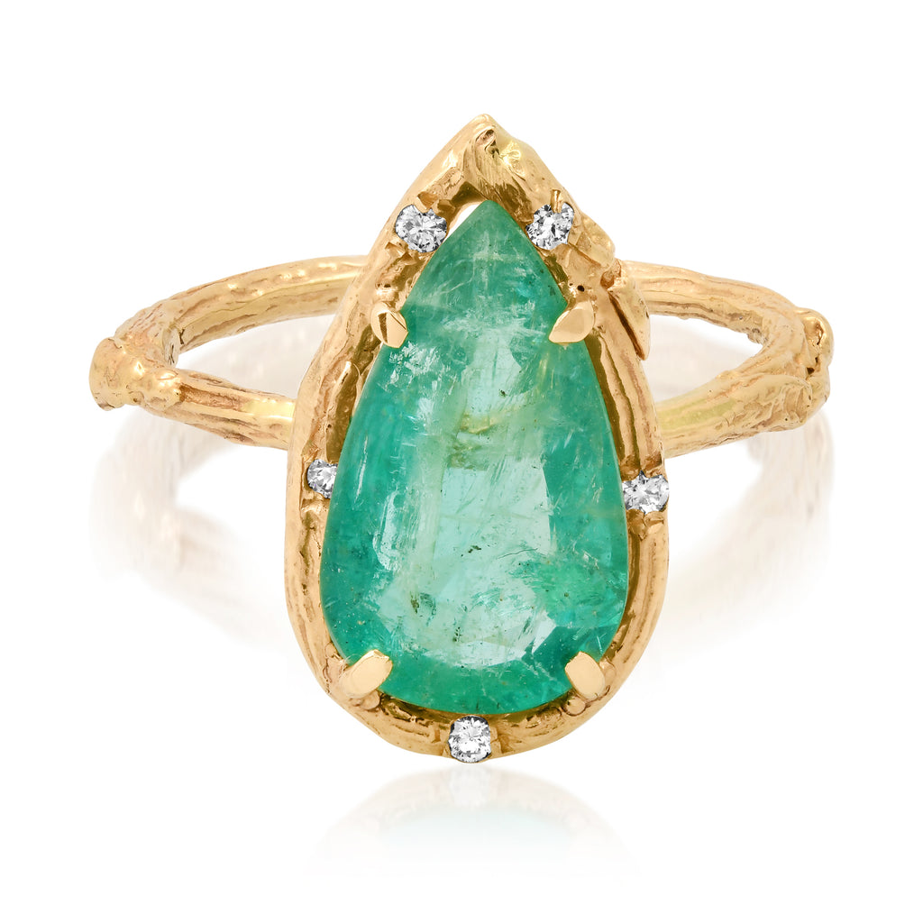 Pear Emerald Ring