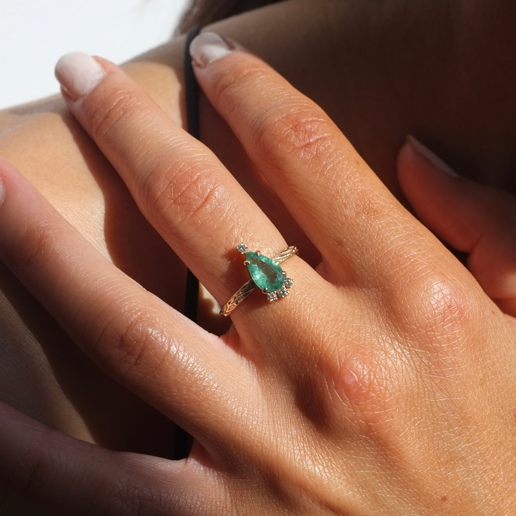 Pear Emerald Ring
