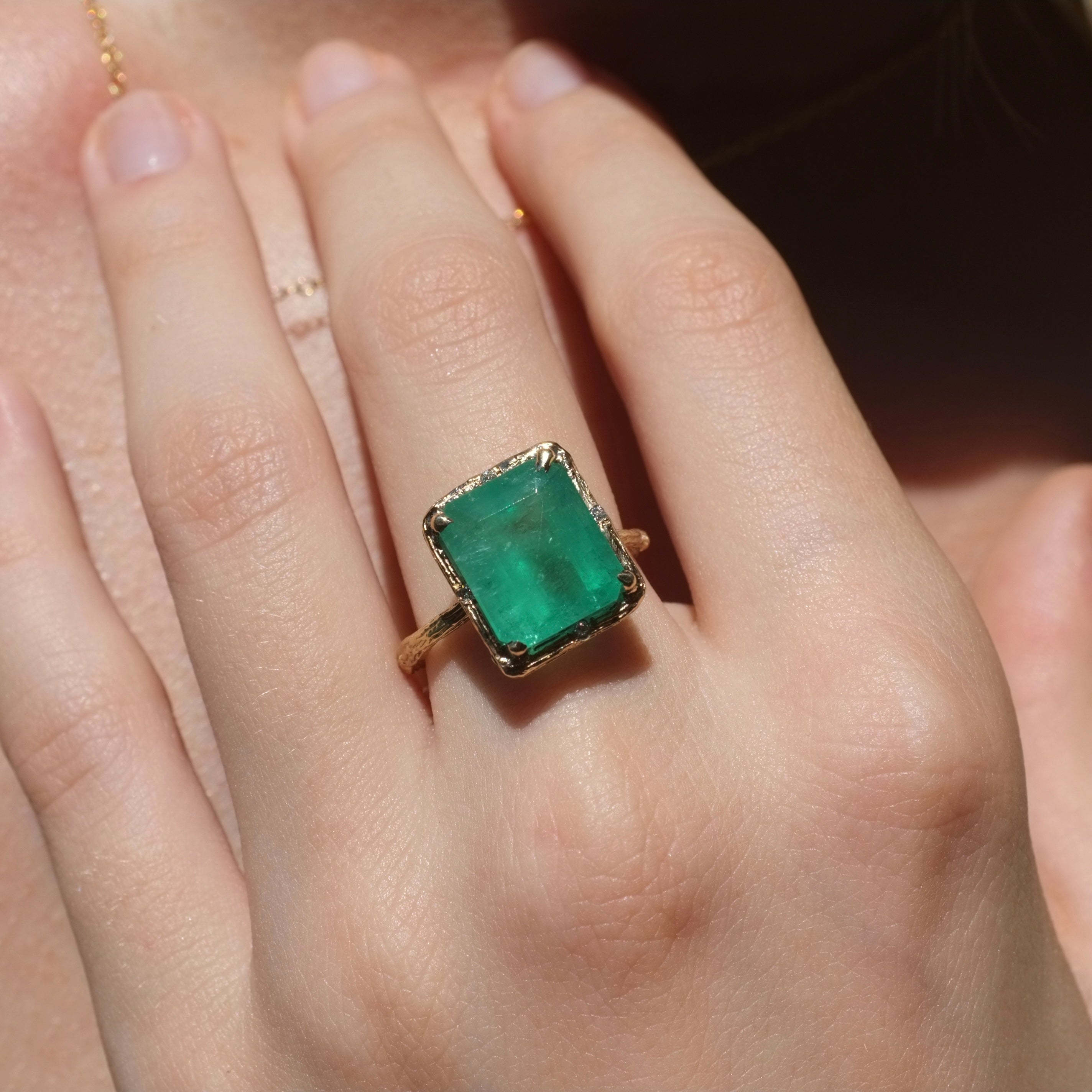 Brazilian Emerald Willow Ring photographed on model